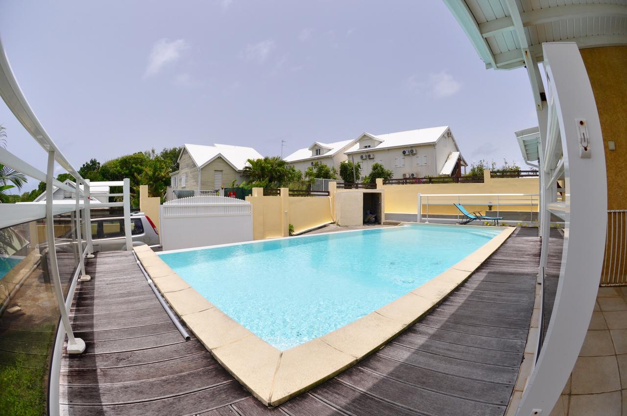 Petit Havre De Paix - Piscine Et Plage A Pied Le Gosier  Exterior foto